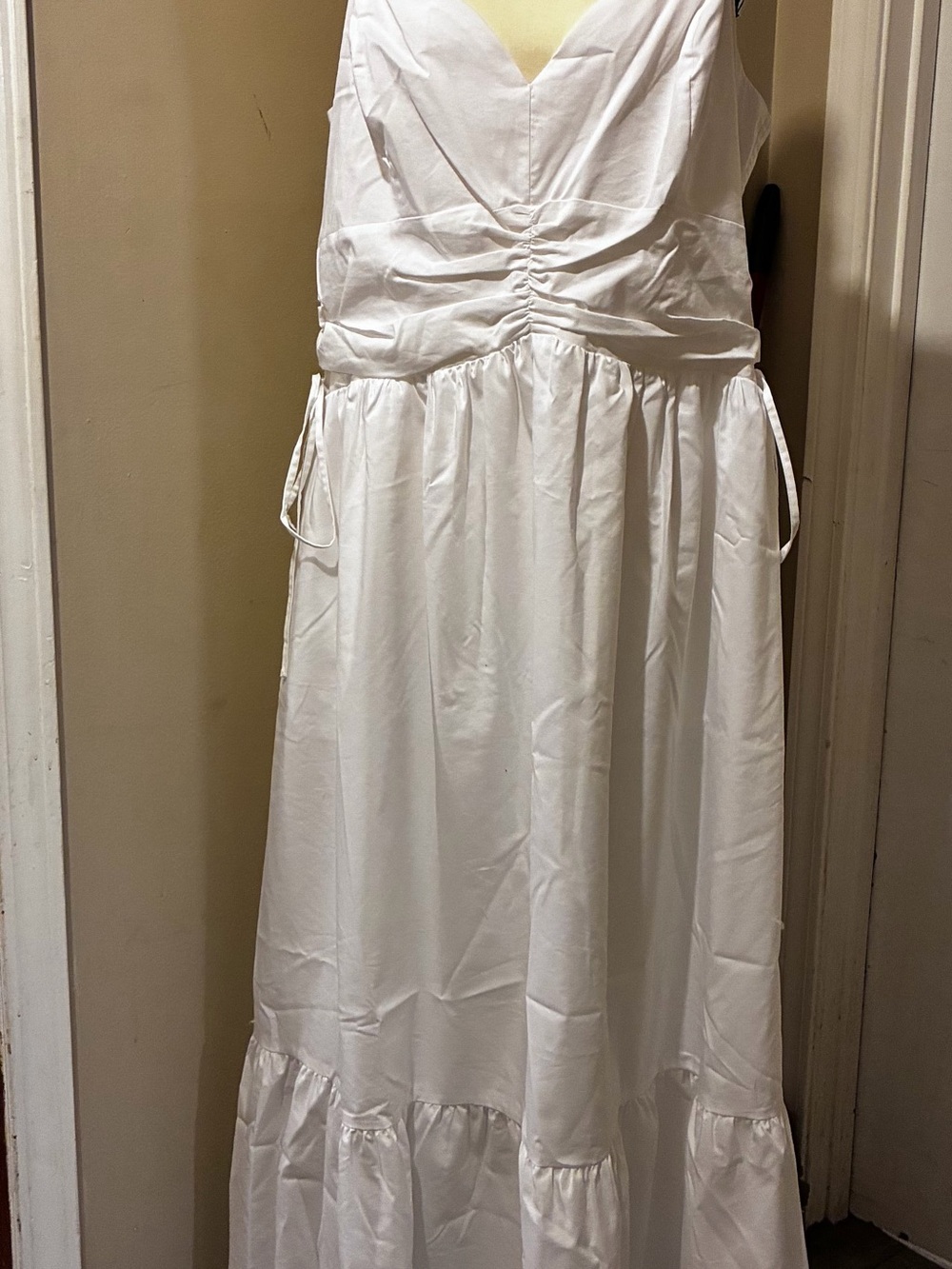 Express White Spaghetti Strap Maxi Dress